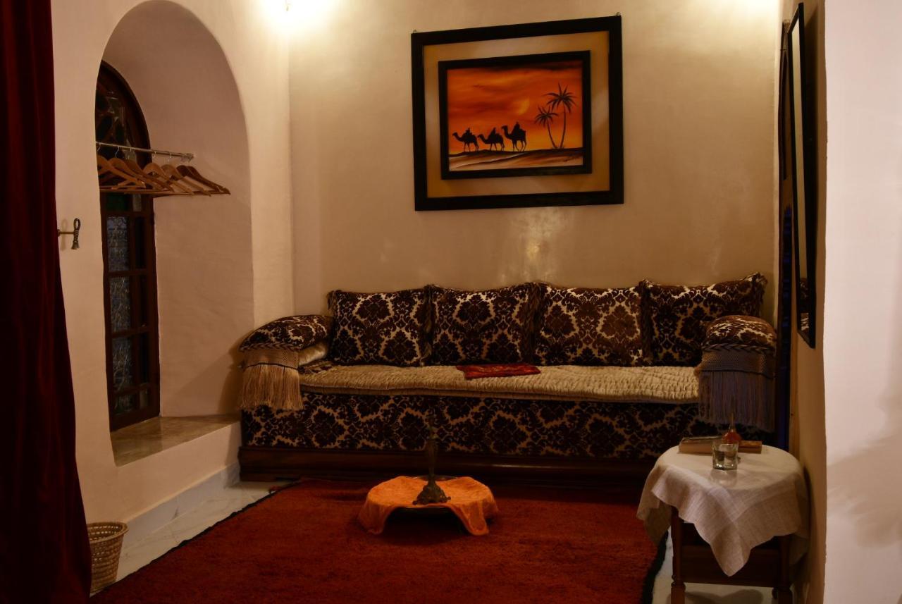 Riad Dar AlKATIB Meknès Esterno foto