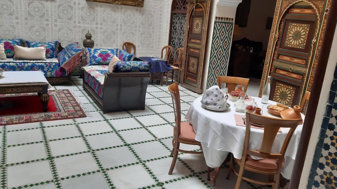 Riad Dar AlKATIB Meknès Esterno foto