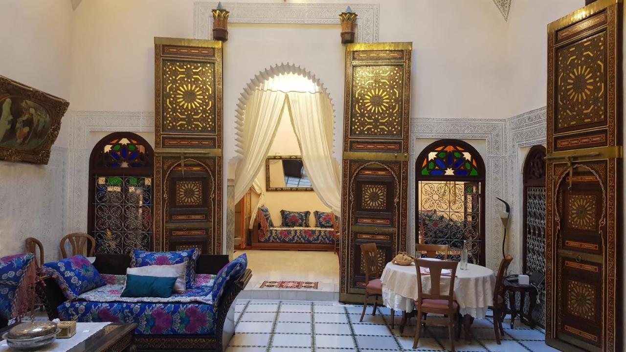 Riad Dar AlKATIB Meknès Esterno foto